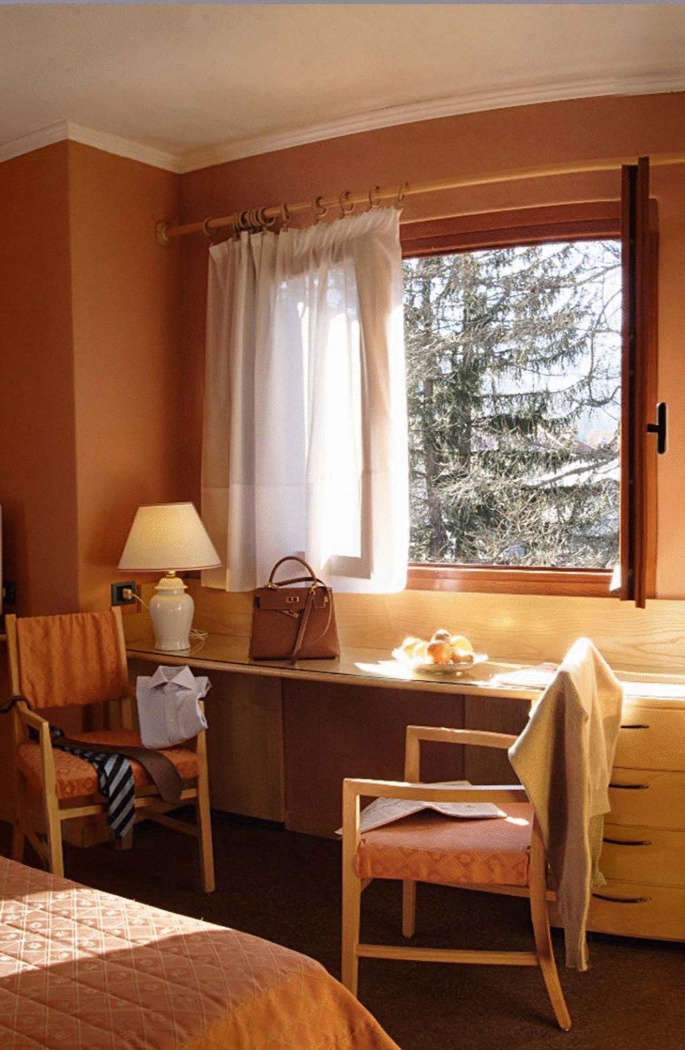 Hotel Des Geneys Бардонечия Екстериор снимка